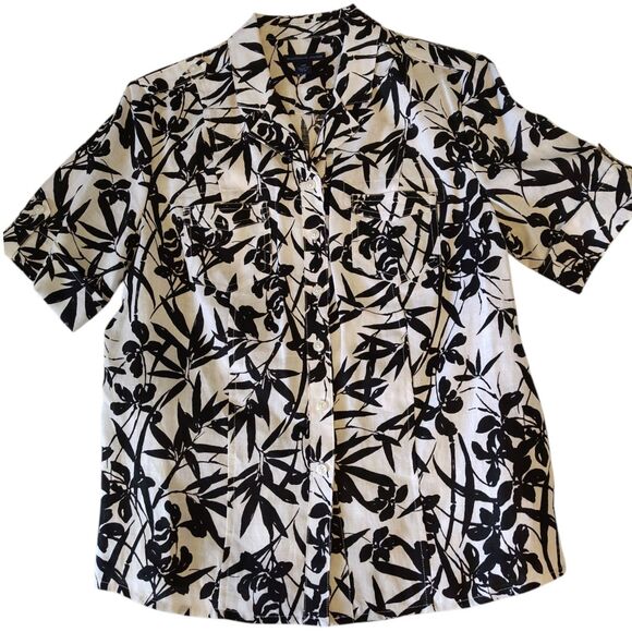 Westbound Petites 100% Linen Black White Floral Button Up Short Sleeve Size 10P - Picture 1 of 9